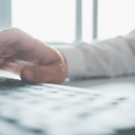 Gdzie znaleźć płatne i darmowe zdjęcia stockowe na stronę internetową?