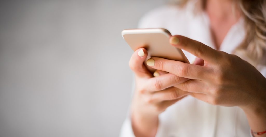 Konwersje z numeru telefonu na stronie – jak je mierzyć? 