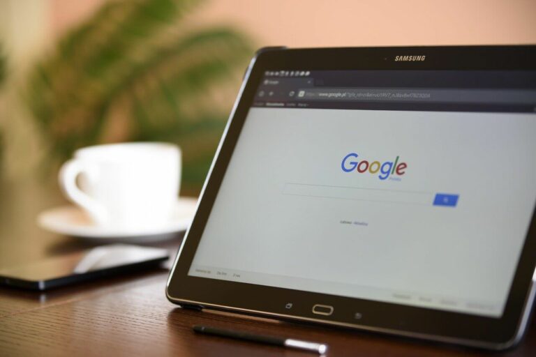 Zaawansowany operator wyszukiwania a SEO, czyli jak wyszukiwać w wyszukiwarce Google?