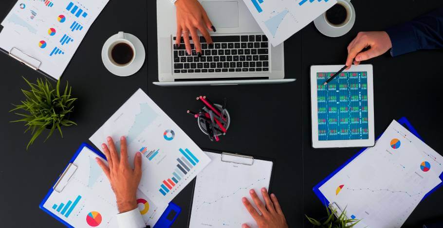 Strategia wodospadu. Jakie typy kampanii stosować przy danym celu marketingowym?