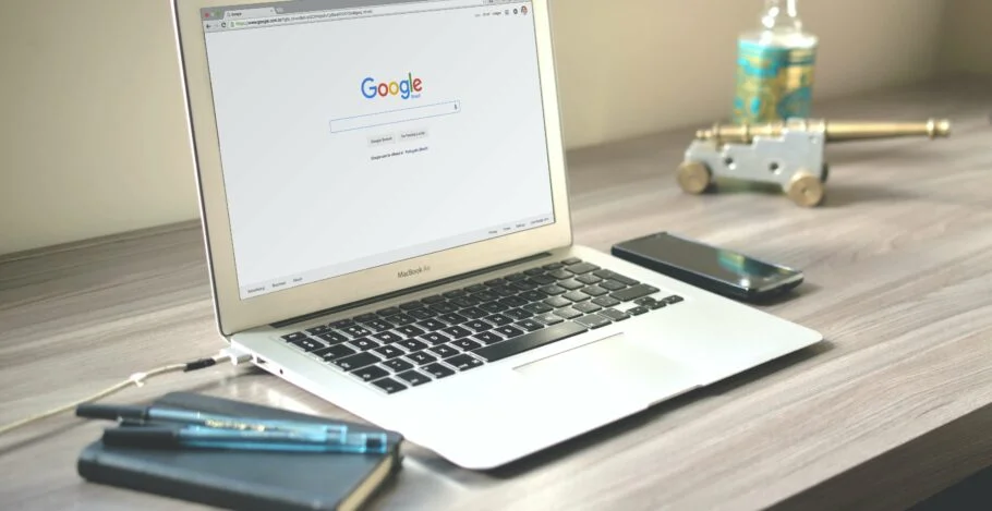 Sitechecker – narzędzie pomocne w codziennym monitoringu SEO