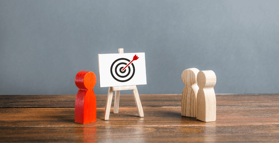 Remarketing dynamiczny a standardowy