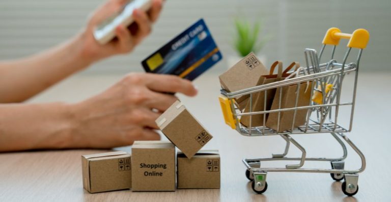 Amazon czy Allegro – porównanie platform sprzedażowych