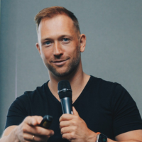 krzysztof wojewodzic