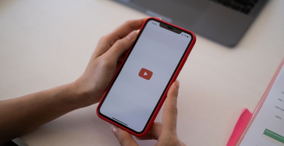 Jak promować film na YouTube? Reklamy płatne na YT