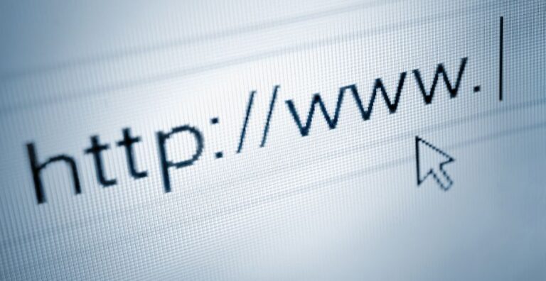 Adres URL a SEO – jaki jest realny wpływ URL na pozycjonowanie?