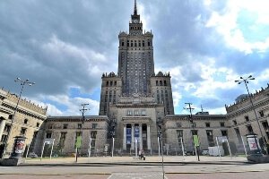 warszawa-atrakcje-palac-kultury-i-nauki (1)