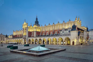 krakow atrakcja sukiennice